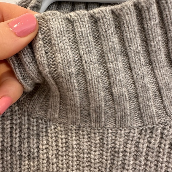 Roots knit turtleneck - Picture 8 of 8